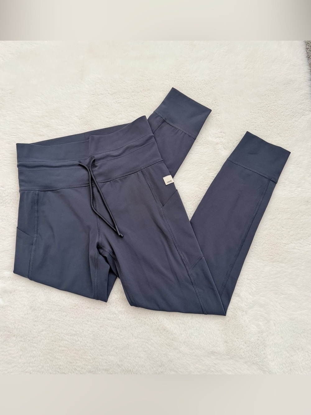 Vuori Daily Pocket Leggings High Rise Drawstring - Picture 8 of 12